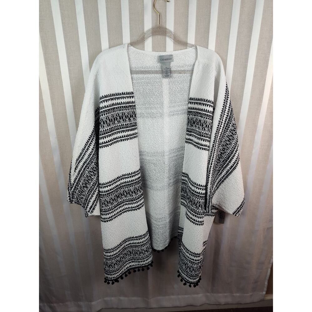 NWT Catherine's White Black Kimono Crinkle Open Pancho Sz 4X Pom Pom Hem